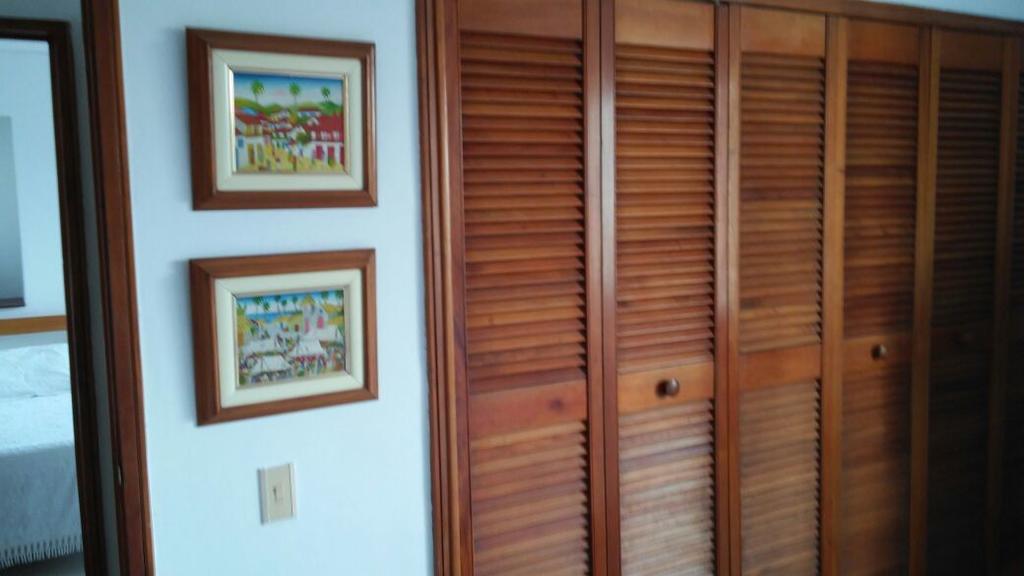 Apto En Ed Puerto Azul Vista Al Mar Apartamento